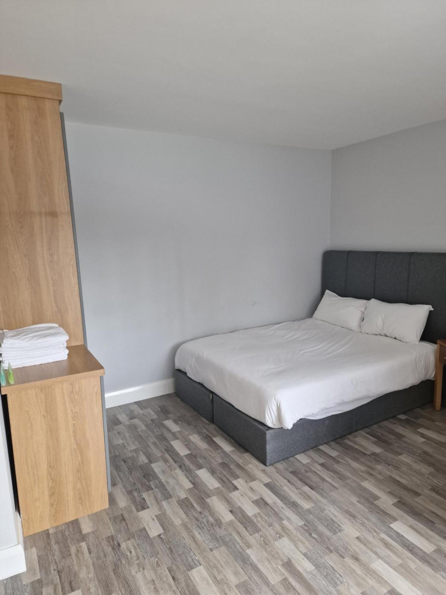 Home Inn Athlone Esterno foto